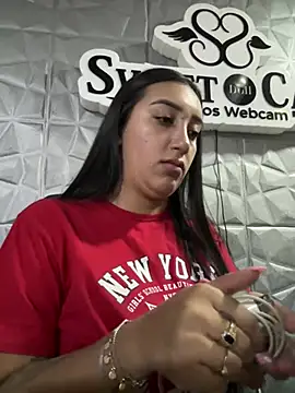 Hannahoff online show from February 2025 09:19:02 PM