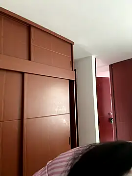 Hannahoff online show from November 2025 09:19:01 PM