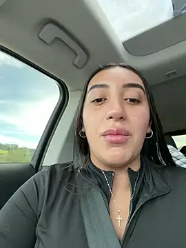 Hannahoff online show from April 2026 12:14:01 PM