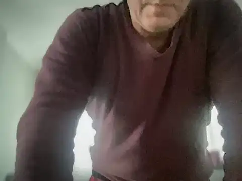 Snapshot of ALPHANDRE chatting on December 2025 08:55:02 AM ALPHANDRE online show from December 2025 08:55:02 AM