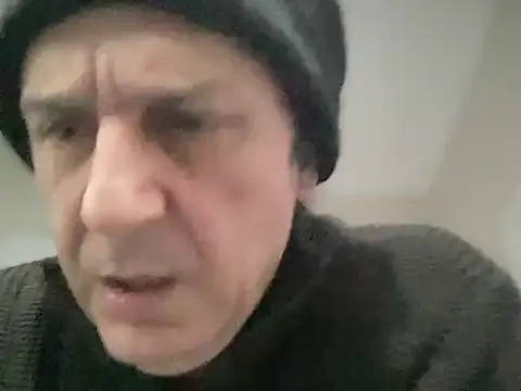 Snapshot of ALPHANDRE chatting on January 2026 08:29:02 AM ALPHANDRE online show from January 2026 08:29:02 AM