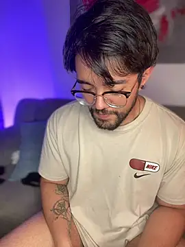 Snapshot of Im_sophiie chatting on March 2025 09:12:02 AM Im sophiie online show from March 2025 09:12:02 AM