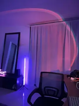 Snapshot of Im_sophiie chatting on October 2025 06:45:01 AM Im sophiie online show from October 2025 06:45:01 AM