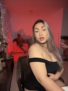 Snapshot of Im_sophiie chatting on November 2025 06:27:01 AM Im sophiie online show from November 2025 06:27:01 AM