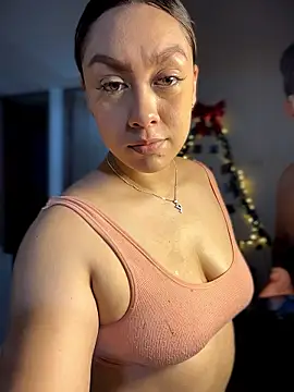 Snapshot of Im_sophiie chatting on January 2026 12:57:01 AM Im sophiie online show from January 2026 12:57:01 AM