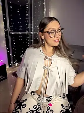 Snapshot of Im_sophiie chatting on March 2026 07:16:02 AM Im sophiie online show from March 2026 07:16:02 AM