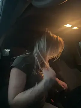 Jessiejames32 online show from January 2025 11:06:01 PM