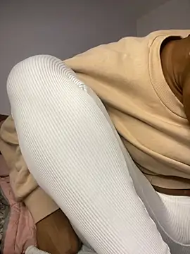  yisela  online show from February 2026 02:06:02 AM