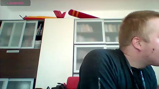 Matttthees online show from November 2025 08:14:02 AM