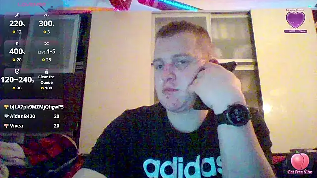 Matttthees online show from December 2025 12:37:02 AM