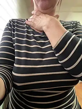 sweetmystery1 online show from March 2026 11:32:01 AM