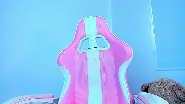 Ariana f online show from February 2026 08:17:02 PM