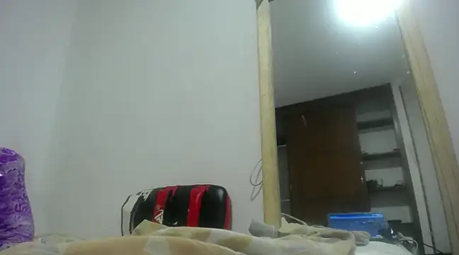 Snapshot of angellsexx20 chatting on February 2025 06:51:02 AM angellsexx20 online show from February 2025 06:51:02 AM