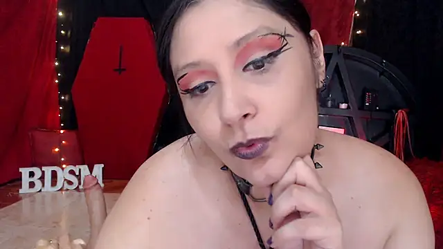 MonetKitty online show from May 2026 07:31:02 PM