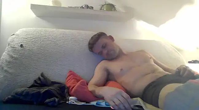 Cambitchboy online show from December 2024 02:25:01 AM