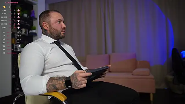 Demianblake online show from February 2025 03:15:02 PM