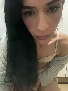 Brsophiasilva online show from July 2026 05:30:02 PM