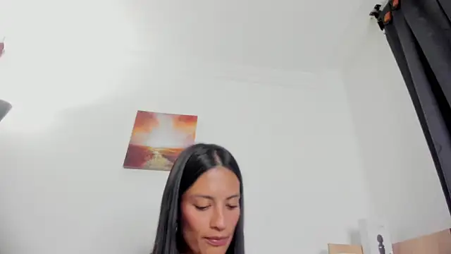 nia  white online show from June 2026 01:36:01 AM