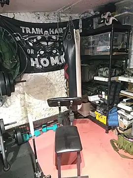 rob2810 online show from February 2026 09:15:02 PM