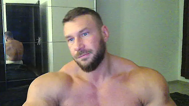 muscularkevin online show from September 2025 03:30:02 AM