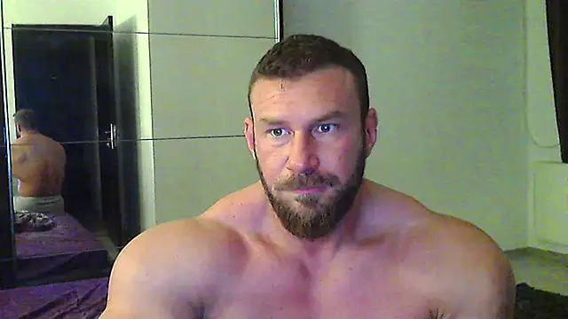 muscularkevin online show from April 2026 03:26:01 AM