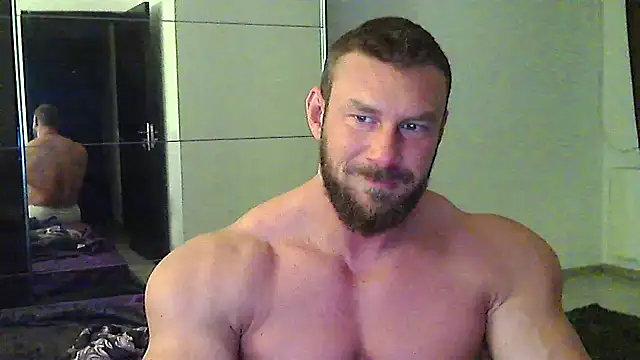 muscularkevin online show from April 2026 03:22:01 AM