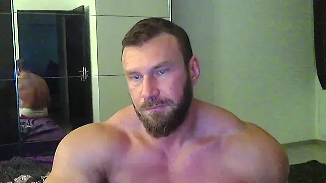 muscularkevin online show from May 2026 04:07:02 AM