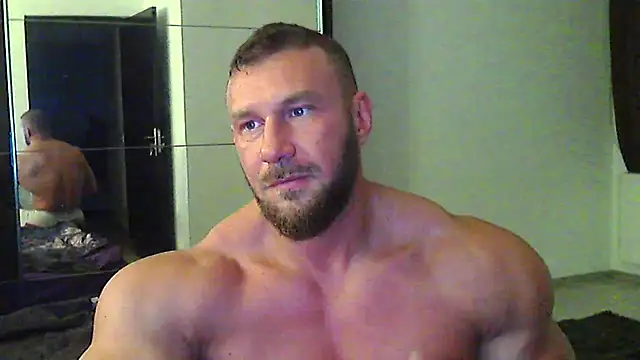 muscularkevin online show from May 2026 03:34:02 AM