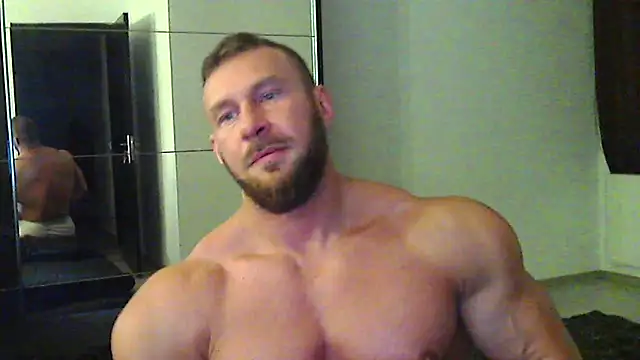 muscularkevin online show from May 2026 03:23:01 AM