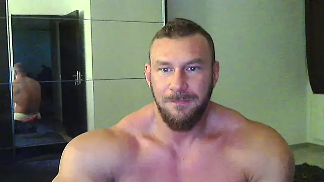 muscularkevin online show from May 2026 03:44:02 AM