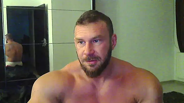 muscularkevin online show from May 2026 03:25:01 AM