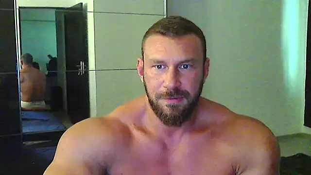 muscularkevin online show from July 2026 01:27:01 PM
