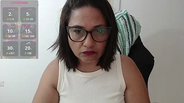 Snapshot of Katha_Marck chatting on January 2026 12:51:02 PM Katha Marck online show from January 2026 12:51:02 PM