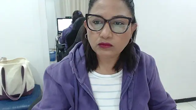 Snapshot of Katha_Marck chatting on February 2026 12:47:02 PM Katha Marck online show from February 2026 12:47:02 PM