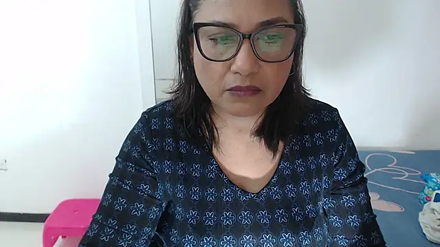 Katha Marck online show from April 2026 12:42:02 PM