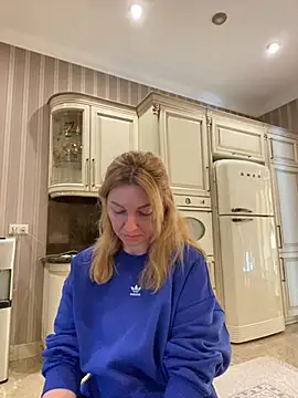 Amazoniiaa online show from February 2025 11:22:01 AM