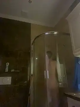 Amazoniiaa online show from March 2025 10:32:01 AM