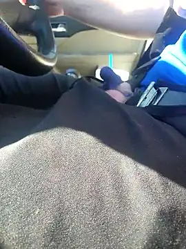 Snapshot of Hotredheadandtoungelasher chatting on January 2026 04:10:01 PM Hotredheadandtoungelasher online show from January 2026 04:10:01 PM