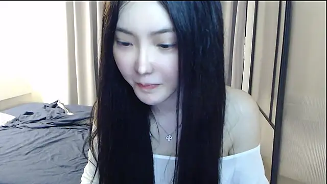 TBgril online show from June 2026 12:44:02 PM