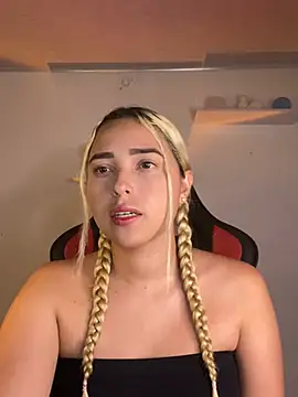 Irisweet  online show from March 2025 11:31:02 PM