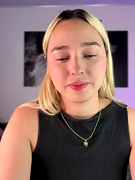 Irisweet  online show from September 2025 10:32:01 PM