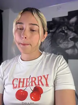 Irisweet  online show from September 2025 09:49:02 PM