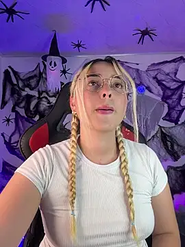 Irisweet  online show from October 2025 11:31:01 PM