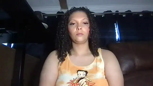 Snapshot of LuLuValenttine101 chatting on March 2026 11:21:01 PM LuLuValenttine101 online show from March 2026 11:21:01 PM