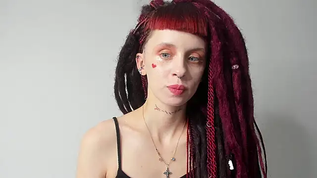 Snapshot of FlowerOfSin2001 chatting on February 2025 01:28:01 PM FlowerOfSin2001 online show from February 2025 01:28:01 PM