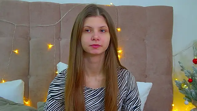 Snapshot of AudreyBarlow chatting on December 2024 06:24:02 AM AudreyBarlow online show from December 2024 06:24:02 AM