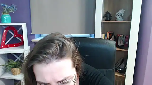 Zoey Erotic online show from February 2025 07:23:01 AM