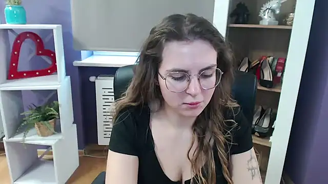 Zoey Erotic online show from March 2025 11:49:02 AM