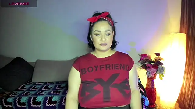 Snapshot of Laura_sinner chatting on March 2025 07:53:01 PM Laura sinner online show from March 2025 07:53:01 PM