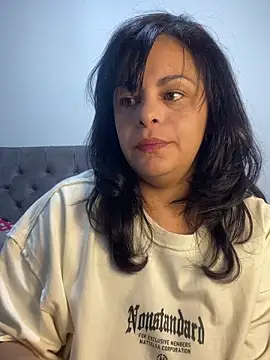 Kataliina online show from May 2026 04:19:02 AM